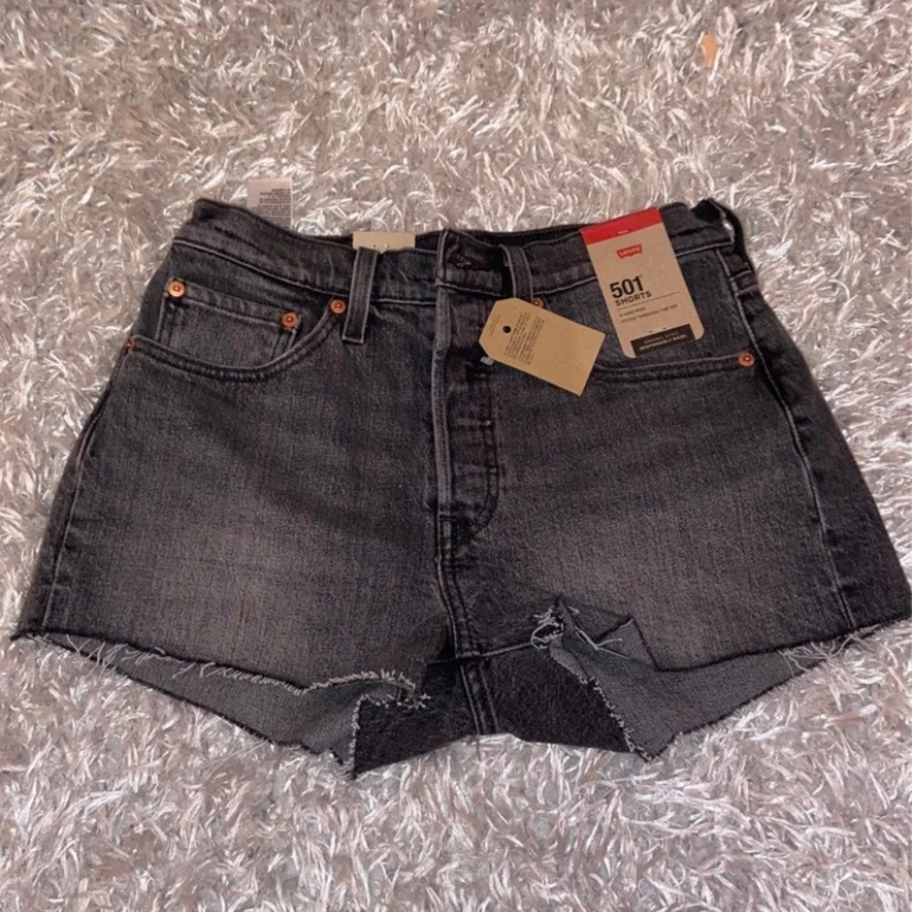 NEW Levi’s 501 Shorts